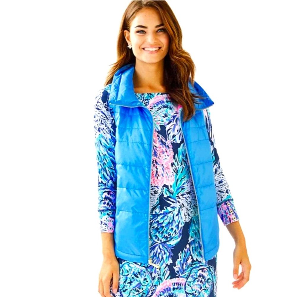 Lilly Pulitzer Palm Paradise Puffer Vest in Zanzibar Blue Size Small